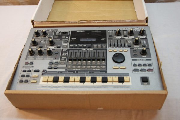 Roland Mc 505 Groovebox | Sintetizador Vintage | Usado en excelente condición