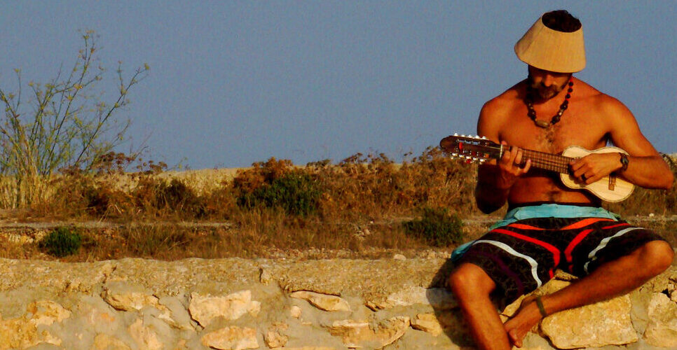 Instrumento musical para uso lúdico