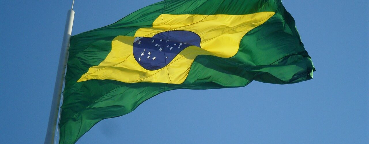 Desafios na importação de instrumentos musicais para o Brasil: altas taxas alfandegárias e políticas protecionistas