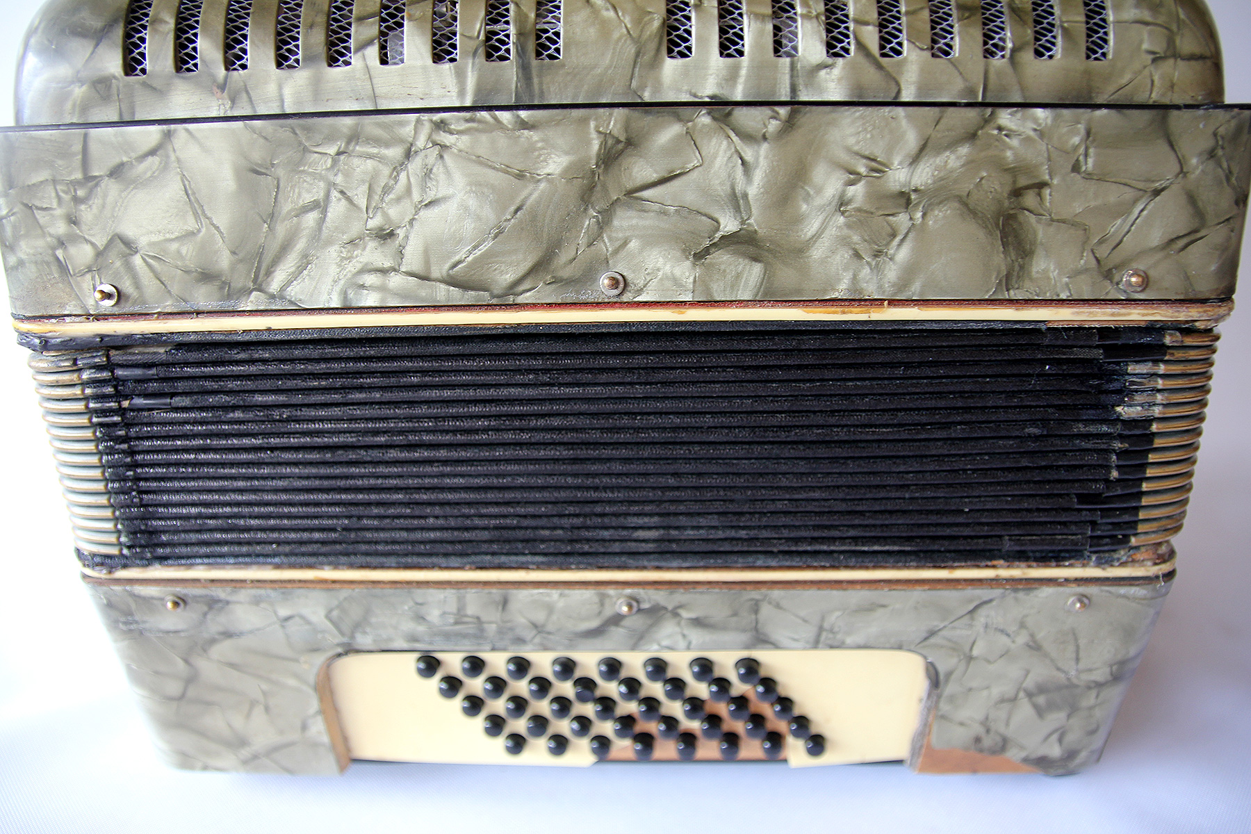 Acordeón Weltmeister usado, origen Alemania del Este, 40 bajos - Imagen 22