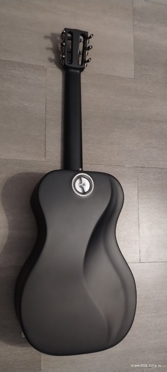 Guitarra clásica de viaje Overhead™ con acabado en carbono negro mate - Journey Instruments - Imagen 2