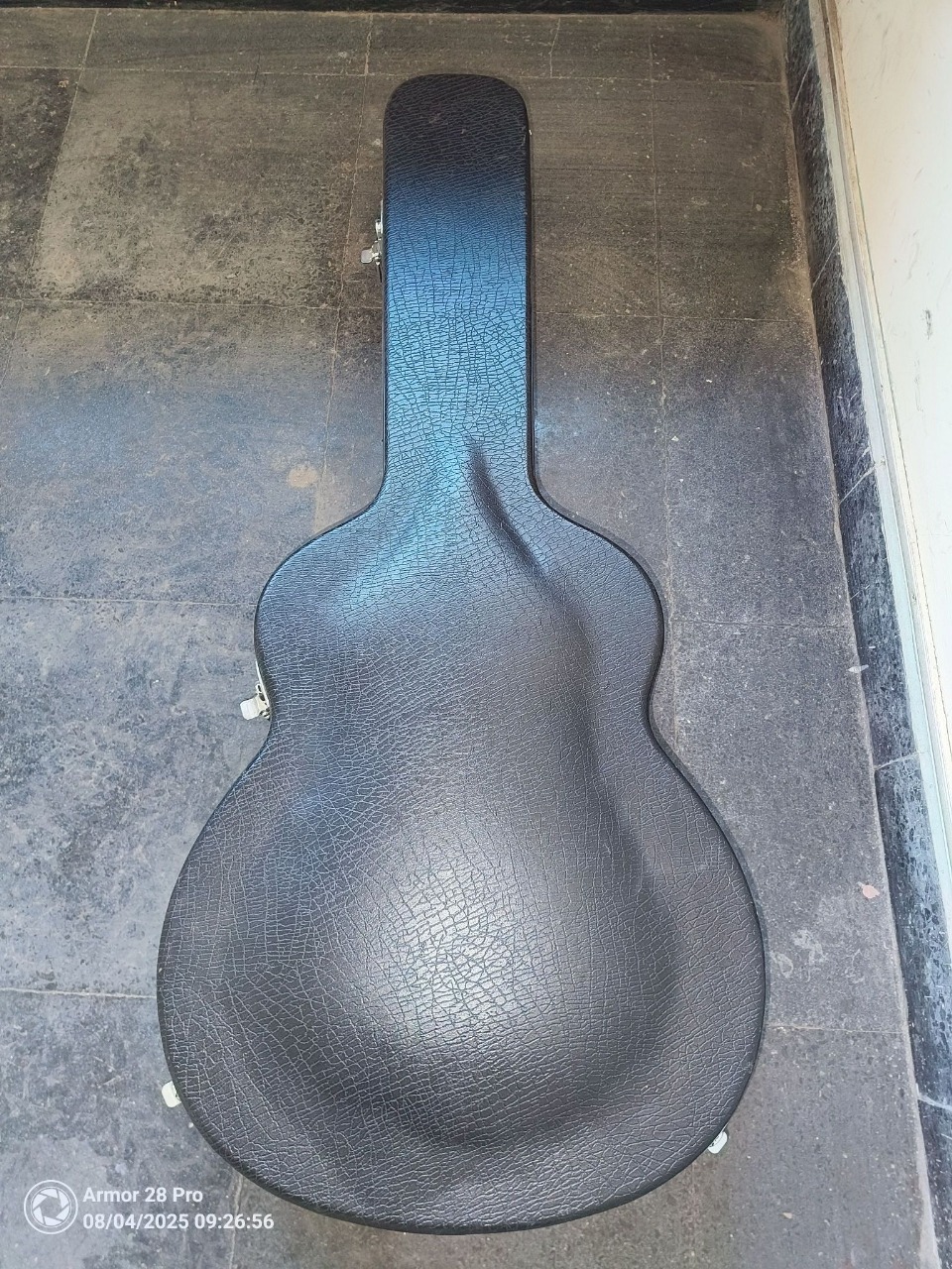 Guitarra Electroacústica Taylor 414 CE Fall Limited Edition (inmaculada) - Imagen 11