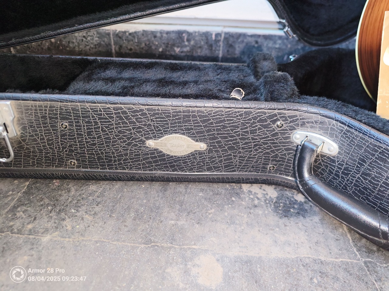 Guitarra Electroacústica Taylor 414 CE Fall Limited Edition (inmaculada) - Imagen 12